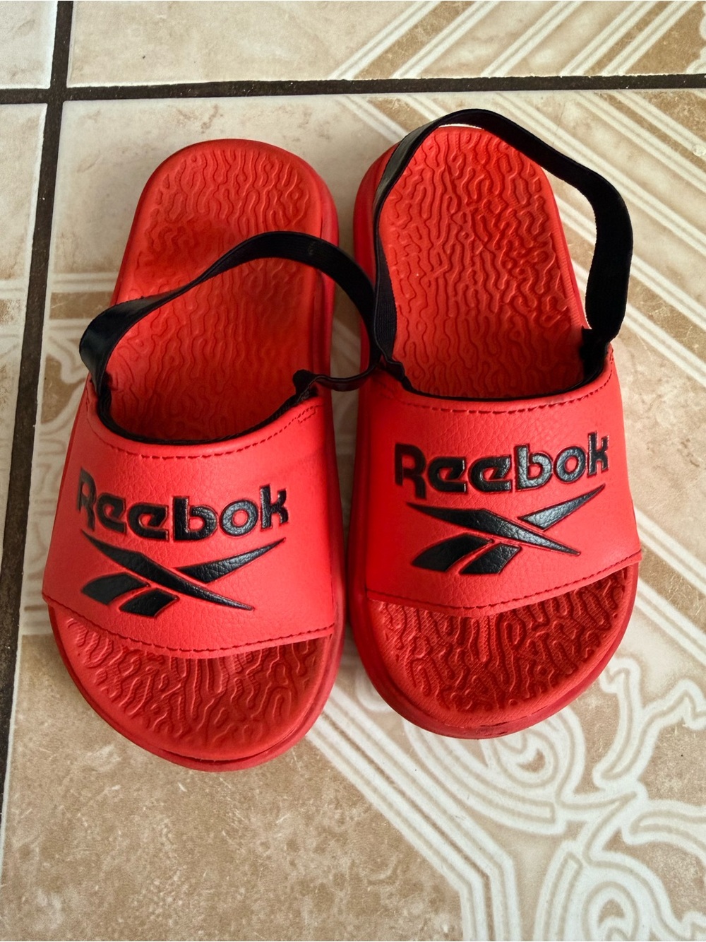 Reebok Kids Red Slide Sandals with Black Logo and Heel Strap